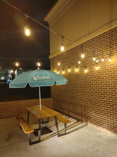 Shopping Mall «Cary Village Square Shopping Center», reviews and photos, 657 Cary Towne Blvd, Cary, NC 27511, USA