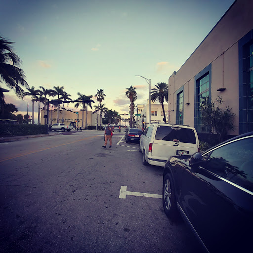 Grocery Store «M & L Food Market», reviews and photos, 7446 Collins Ave, Miami Beach, FL 33141, USA