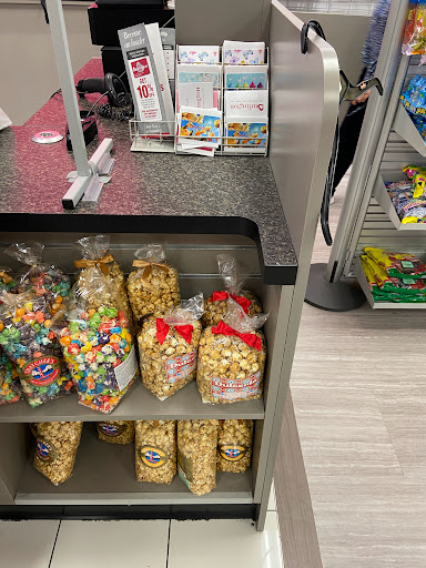 Clothing Store «Burlington Coat Factory», reviews and photos, 4701 N Harlem Ave, Harwood Heights, IL 60706, USA