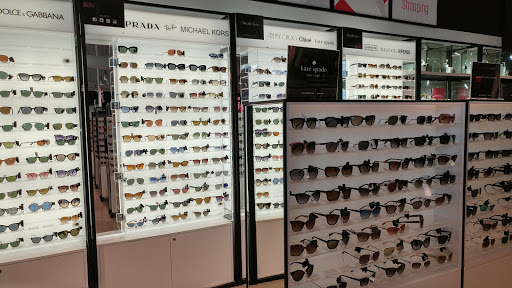 Department Store «Saks OFF 5TH», reviews and photos, 12995 Fair Lakes Shopping Center, Fairfax, VA 22033, USA