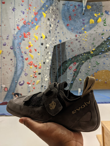 Rock Climbing Gym «Central Rock Gym», reviews and photos, 259 Eastern Blvd, Glastonbury, CT 06033, USA