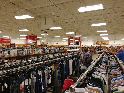 Department Store «T.J. Maxx», reviews and photos, 3219 Rolling Oaks Blvd, Kissimmee, FL 34747, USA