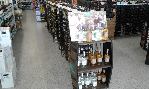 Liquor Store «Montgomery County Liquor & Wine - Cloverly», reviews and photos, 723 Cloverly St, Silver Spring, MD 20905, USA