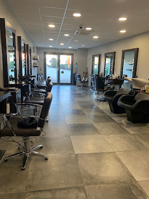 L'instant coiffure à Le Tholonet