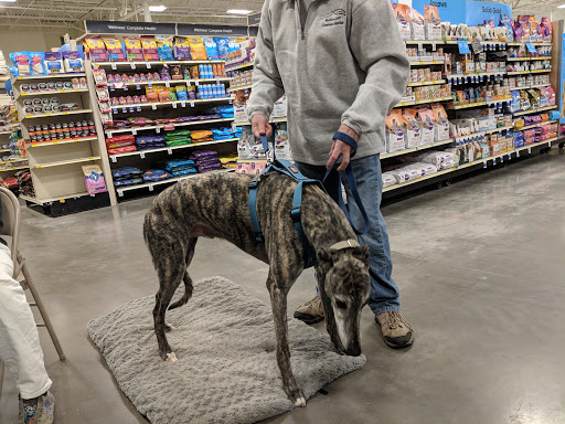Pet Supply Store «PetSmart», reviews and photos, 8460 Tamarack Village, Woodbury, MN 55125, USA