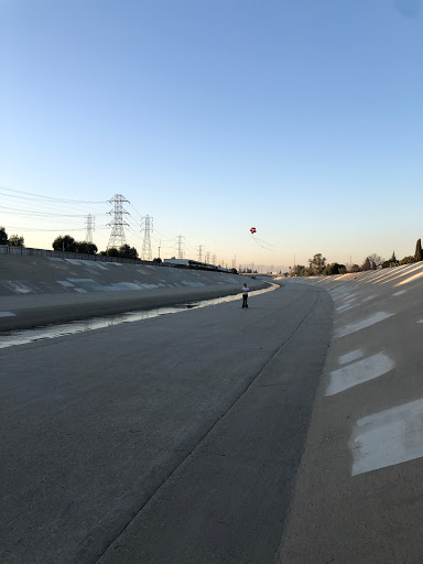 Self-Storage Facility «Storage Outlet Bellflower», reviews and photos, 10326 Foster Rd, Bellflower, CA 90706, USA