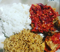 Ayam Geprek Pangrango photo