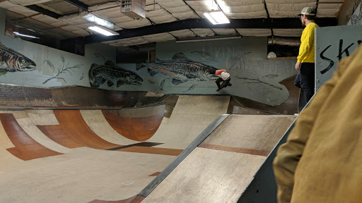 Surf Shop «Proof Lab Surf Shop», reviews and photos, 244 Shoreline Hwy, Mill Valley, CA 94941, USA