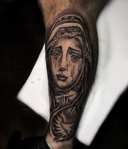 Explore henna tattoo ideas for men, creative tattoo ideas in Lavonia, available at 1890 Tattoo Co.