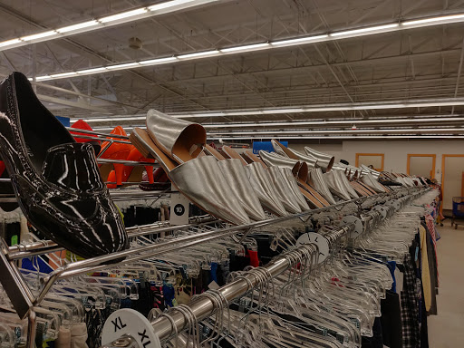 Shopping Mall «Base-Mar Shopping Center», reviews and photos, 2450 Baseline Rd, Boulder, CO 80305, USA