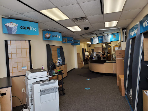 Shipping and Mailing Service «The UPS Store», reviews and photos, 6508 S 27th St #9, Oak Creek, WI 53154, USA