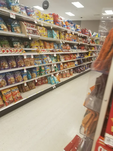 Department Store «Target», reviews and photos, 100 Willow St, Farmingdale, NY 11735, USA