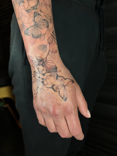 Find best travel tattoo ideas for your next unique tattoo in Portland at Midnight Tattoo