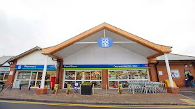 Lincolnshire Co-op Hykeham Green Food Store