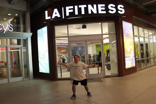 Health Club «LA Fitness», reviews and photos, 700 S Flower St, Los Angeles, CA 90017, USA