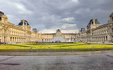 Musée du Louvre image