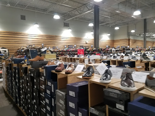 Shoe Store «DSW Designer Shoe Warehouse», reviews and photos, 12997 Fair Lakes Shopping Center, Fairfax, VA 22033, USA