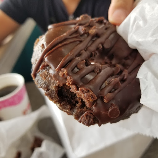 Donut Shop «Jupiter Donut Factory», reviews and photos, 141 Center St, Jupiter, FL 33458, USA