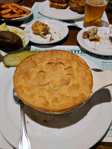 European Restaurant «Meg O’Malleys Restaurant & Irish Pub», reviews and photos, 812 E New Haven Ave, Melbourne, FL 32901, USA