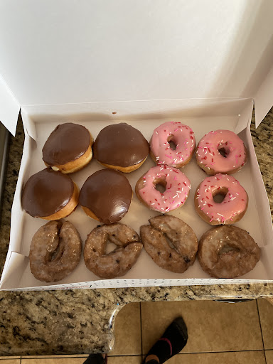Bakery «Krispy Kreme Doughnuts», reviews and photos, 968 Main St, Layton, UT 84041, USA