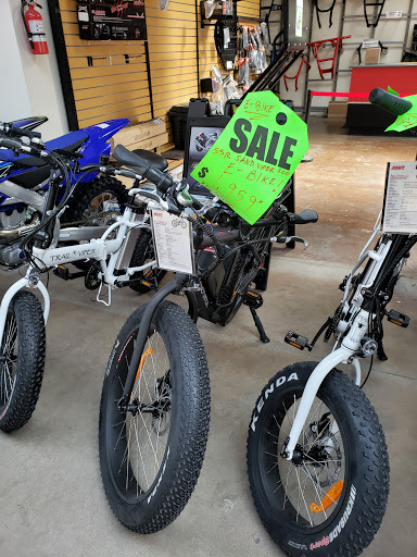 Motorcycle Dealer «Moto United - Beach Cities - Suzuki Polaris Yamaha», reviews and photos, 10401 Alondra Blvd, Bellflower, CA 90706, USA