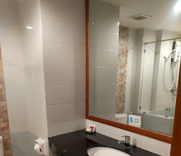 D Hotel photo