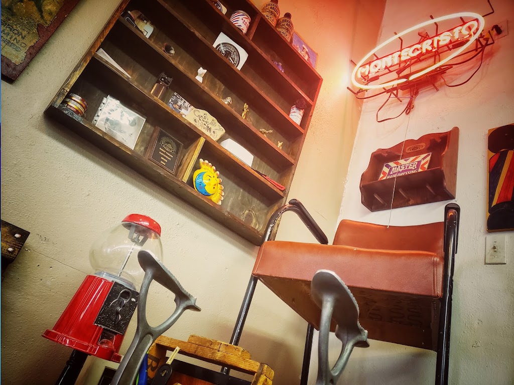 Danny's Downtown Barbershop 85701