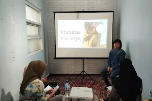 Pelatihan Kerja SPA dan Kecantikan | Aleenahoz Beauty Course image