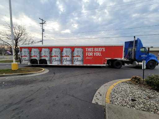 Liquor Store «Seaway Liquors», reviews and photos, 770 W Summit Ave, Norton Shores, MI 49441, USA