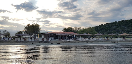 Arapis Beach