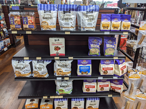 Pet Store «Pet Valu», reviews and photos, 1016 Beards Hill Rd, Aberdeen, MD 21001, USA