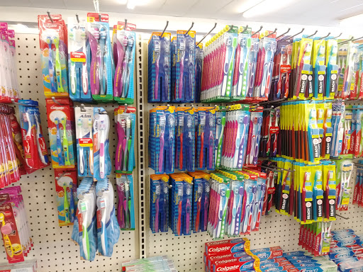 Dollar Store «Dollar Tree», reviews and photos, 58729 Columbia River Hwy, St Helens, OR 97051, USA