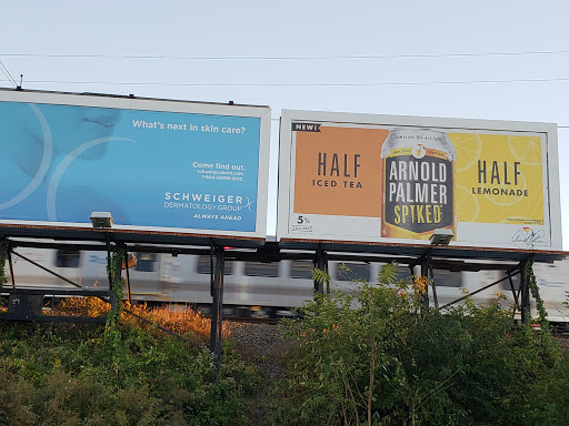 Art Supply Store «Blick Art Materials», reviews and photos, 168 Glen Cove Rd, Carle Place, NY 11514, USA