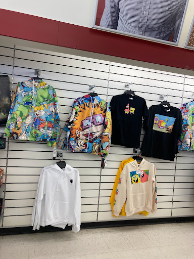 Department Store «T.J. Maxx», reviews and photos, 951 W Pleasant Valley Rd, Parma, OH 44134, USA