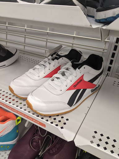 Clothing Store «Ross Dress for Less», reviews and photos, 2003 N Eastman Rd, Kingsport, TN 37660, USA