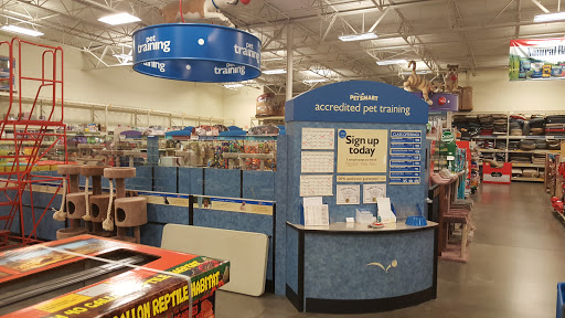 Pet Supply Store «PetSmart», reviews and photos, 3211 Peoples St, Johnson City, TN 37604, USA