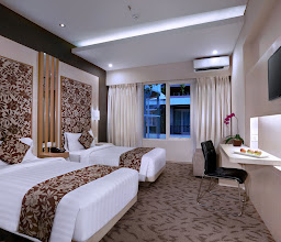 Quest Hotel San Denpasar photo