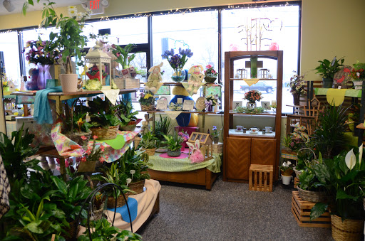 Florist «Chapel Hill Florist», reviews and photos, 2913 IL-120, McHenry, IL 60051, USA