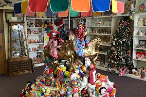 Klown Doll Museum image