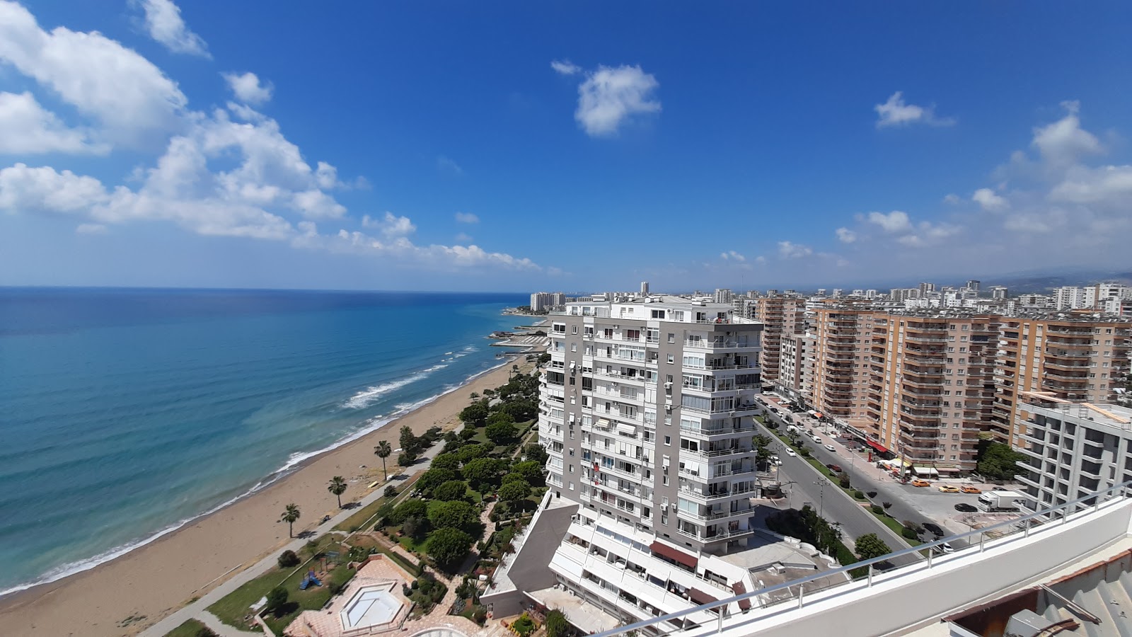 Zdjęcie Soli beach z powierzchnią beżowy piasek