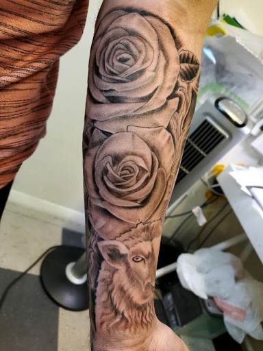 Tattoo Shop «Tattoo Fever», reviews and photos, 43 Bridge St, Pelham, NH 03076, USA