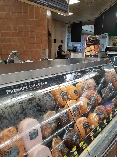 Department Store «Walmart Supercenter», reviews and photos, 3250 Vineland Rd, Kissimmee, FL 34746, USA