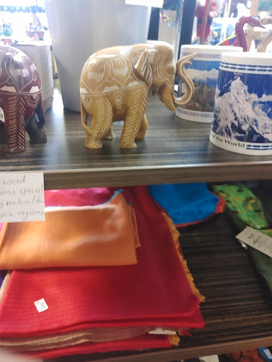 Gift Shop «Tibetan Himalayan Gift Shop», reviews and photos, 746 E Chatham St b, Cary, NC 27511, USA