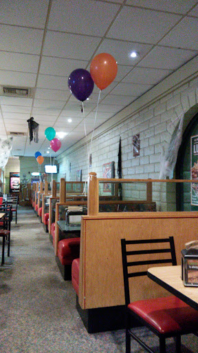 Pizza Restaurant «Round Table Pizza», reviews and photos, 4007 S Virginia St, Reno, NV 89502, USA