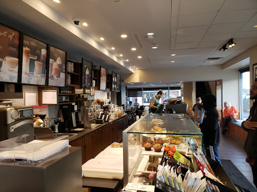 Coffee Shop «Starbucks», reviews and photos, 1 Parker Harding Plaza, Westport, CT 06880, USA