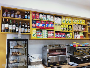 Photo n°20 de EL ALMACEN empanada bar à Nice ()