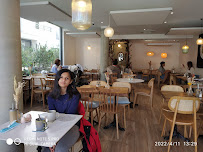 Atmosphère du Restaurant servant le petit-déjeuner Bloom café à Colombes - n°16
