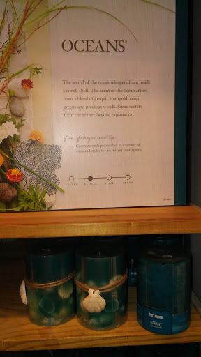 Home Goods Store «Pier 1 Imports», reviews and photos, 3784 Tyler St, Riverside, CA 92503, USA