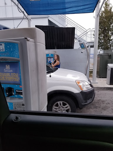Car Wash «El Car Wash», reviews and photos, 1270 W 49th St, Hialeah, FL 33012, USA