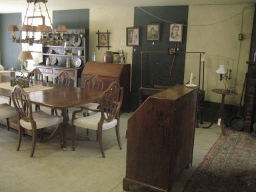 Antique Furniture Store «Hogback Vintage», reviews and photos, 260 Langdell Rd, Johnson, VT 05656, USA